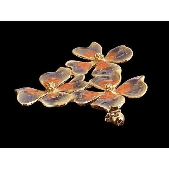 Vintage Suffragette Violets Flower Enamel Brooch Pin - Picture 2 of 3